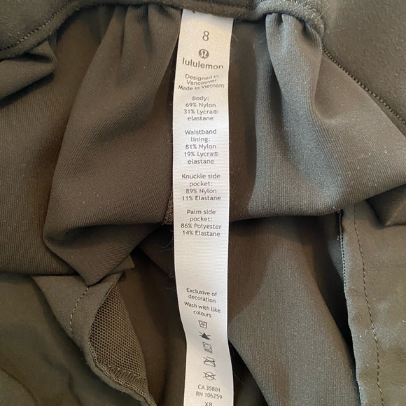 Lululemon Stretch High-Rise Pant 7/8 Size 8 - Picture 5 of 5